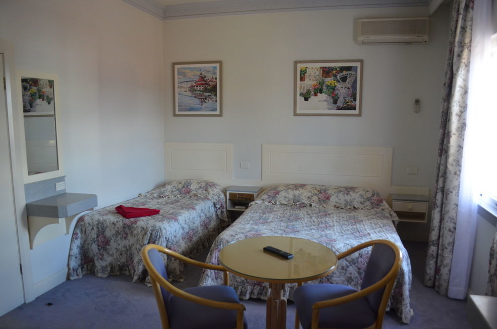 Moruya Monarch Hotel Ngoại thất bức ảnh
